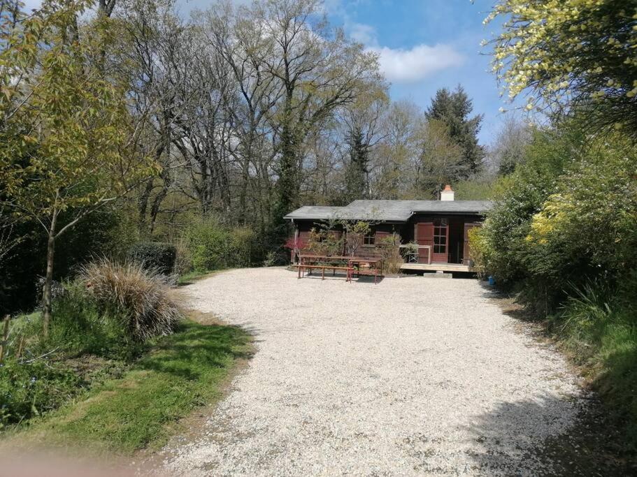 Chalet En Pleine Nature Au Bord D'Un Etang Lanvallay Extérieur photo